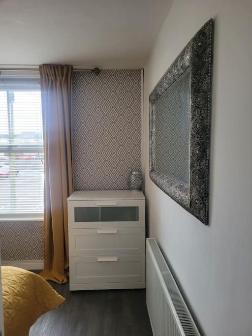 No 1 The Terrace Apartment Rainhill Luaran gambar